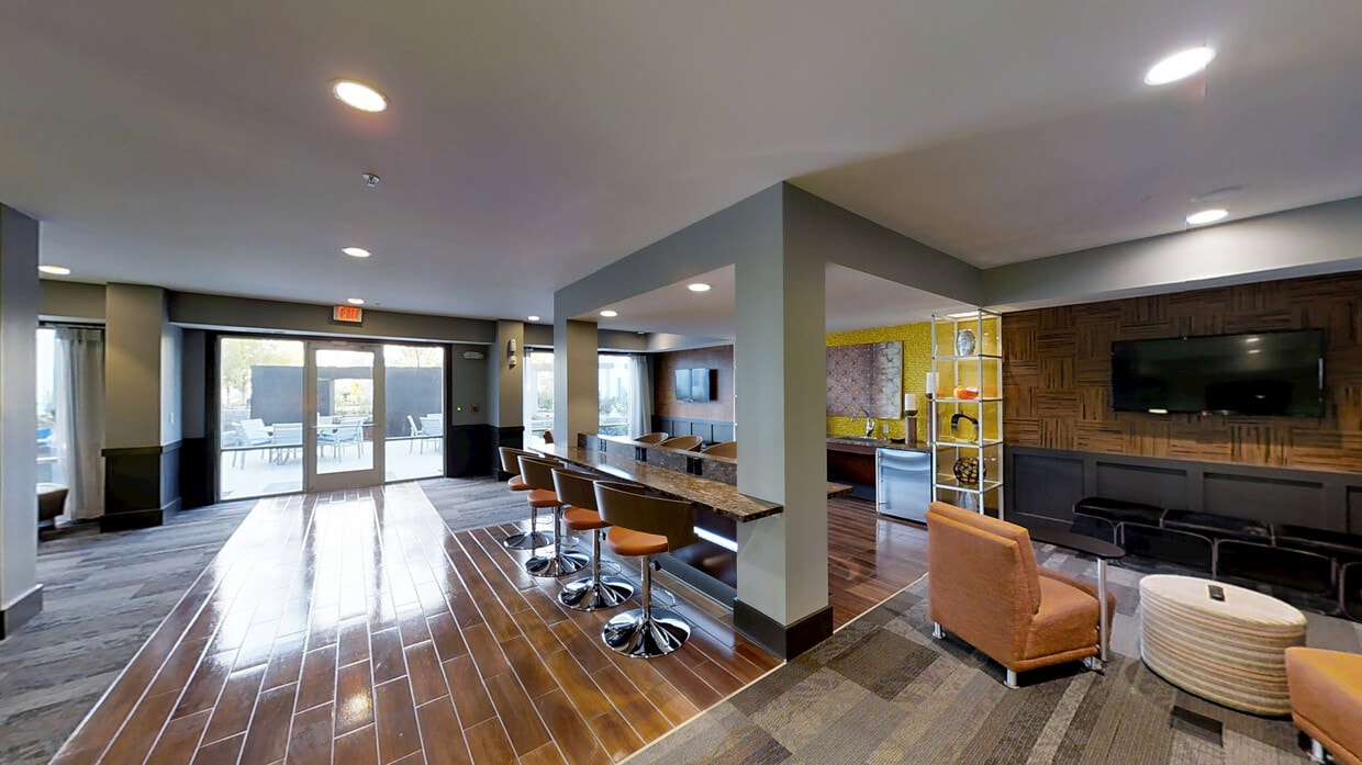 Photo - AMLI Piedmont Heights Apartments