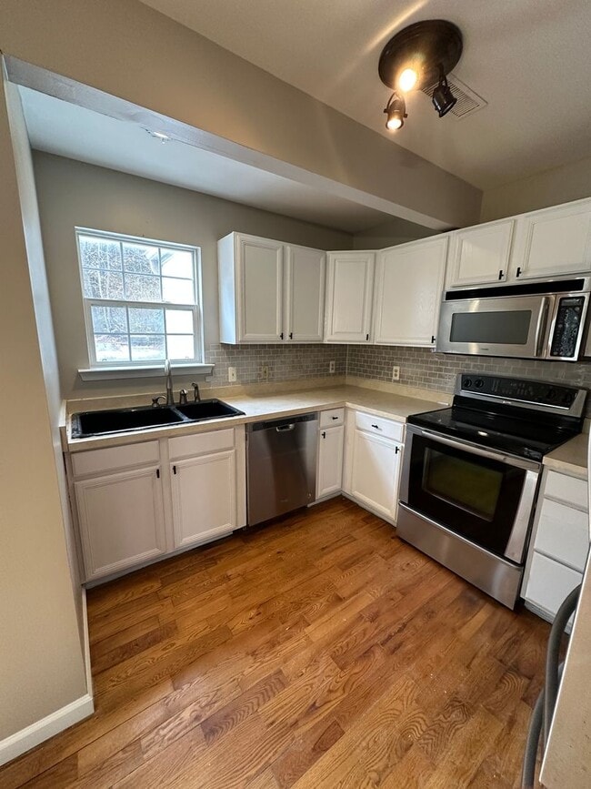 Building Photo - 2 bedroom 2 bathroom home in Duncannon PA!