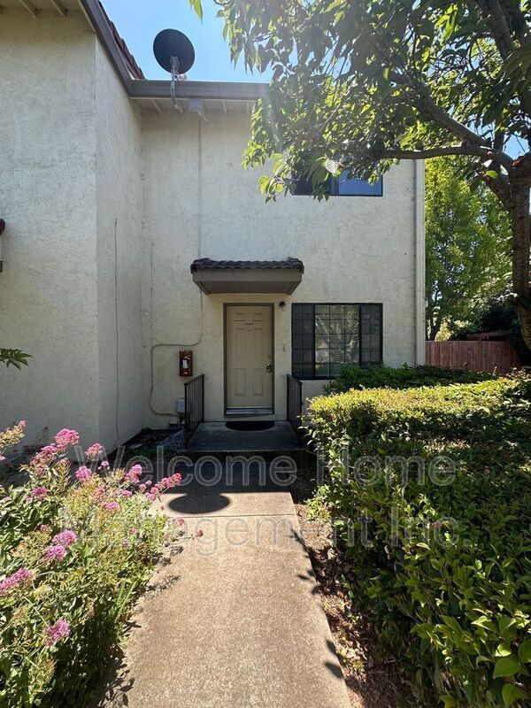 Photo - 15607 Via Granada