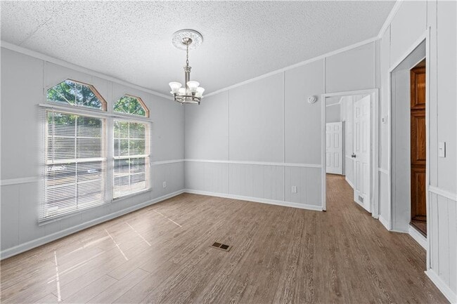 Building Photo - 357 Red Oak Rd