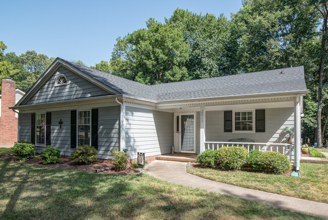 Building Photo - 2413 Turnberry Ln