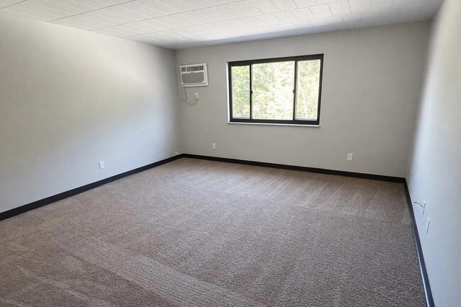 2-Bed/1-Bath - Chateau Apartments