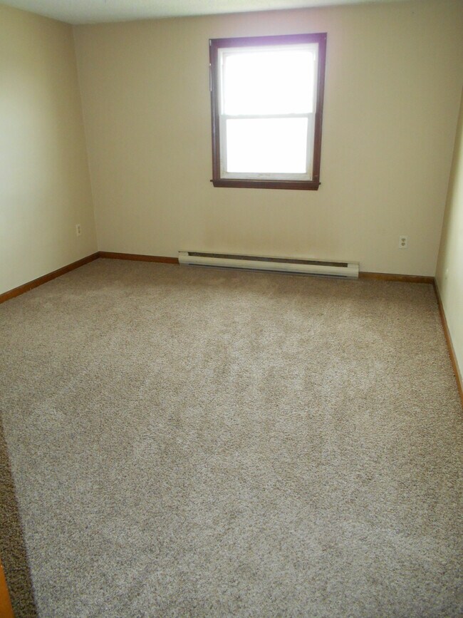 Foto del edificio - 6557 Lincoln Ave