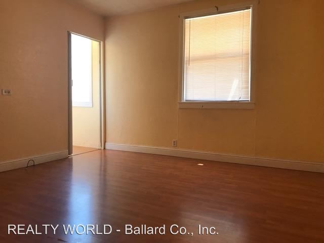 Foto del edificio - 1300 Nannette Cir