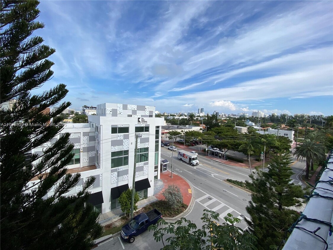 Foto principal - 1200 14th St