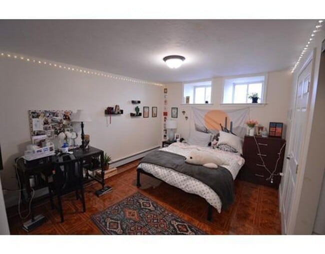 Photo - No Brokers Fee Conve nient Brookline Location.Eat-in Kitchen, Laundry on a Site Apartment