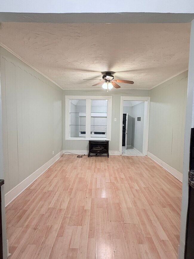 Foto del edificio - 428 S 57th St