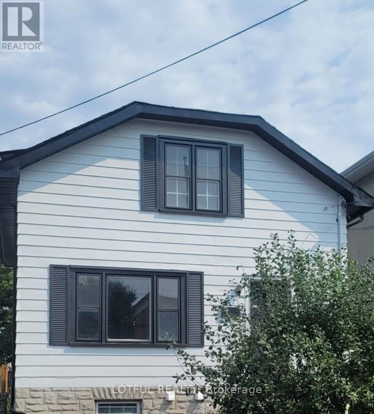 Photo principale - 13 Pinehurst Ave