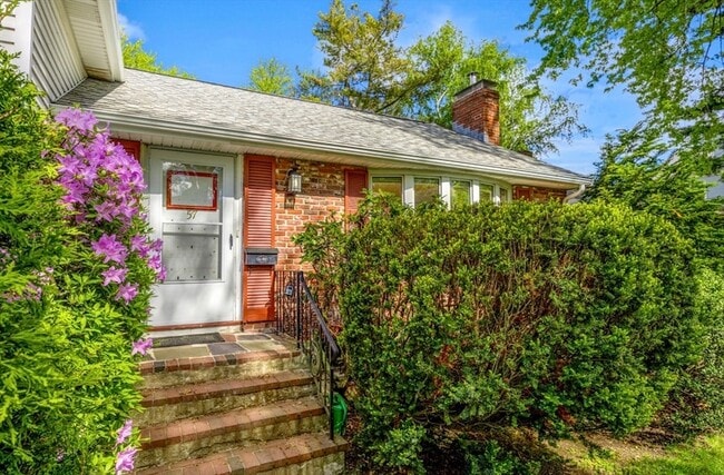 Building Photo - 57 Spy Pond Ln