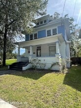 Building Photo - 1739 Silver St