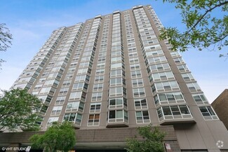 Building Photo - 720 W Gordon Ter