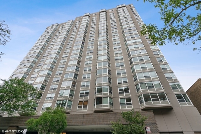 Building Photo - 720 W Gordon Ter