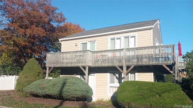Building Photo - 95 Springville Rd