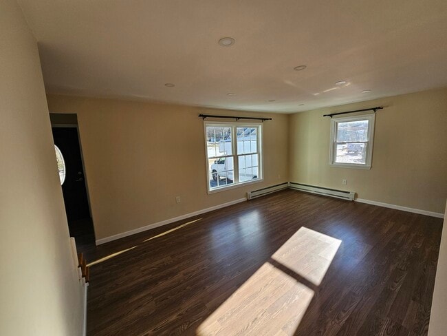 Building Photo - 1230 Smyth Rd