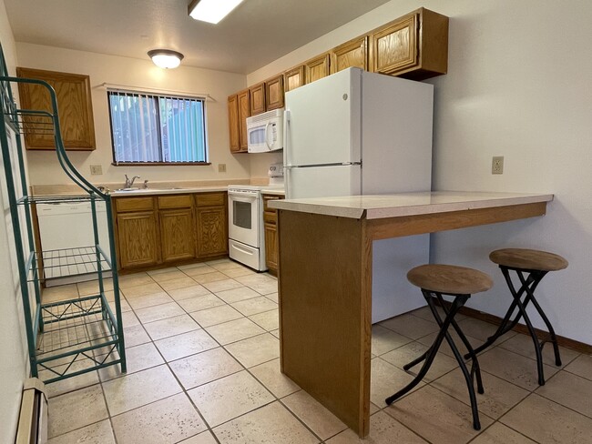 Building Photo - 21 El Sereno Dr