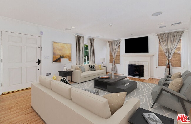 Building Photo - 11339 Albata St