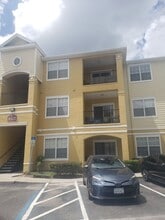 Building Photo - 8102 Lillies Way
