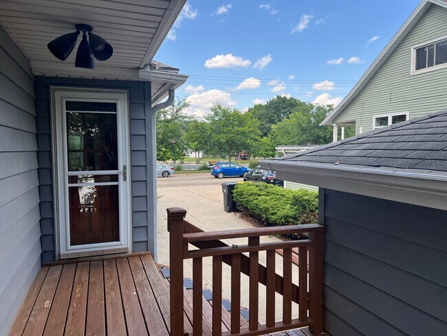 Foto del edificio - 134 14th St NE