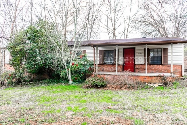 Photo - 2404 Robinson Rd House