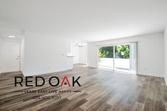 Building Photo - 4433 Colbath Ave