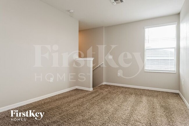 Foto del edificio - 17205 Beach Buttercup Pl