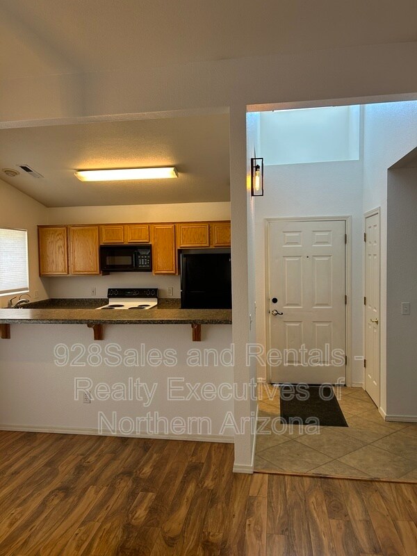 Foto del edificio - 6485 E Settlers Run Rd