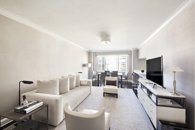 Building Photo - 215 East 68th Street