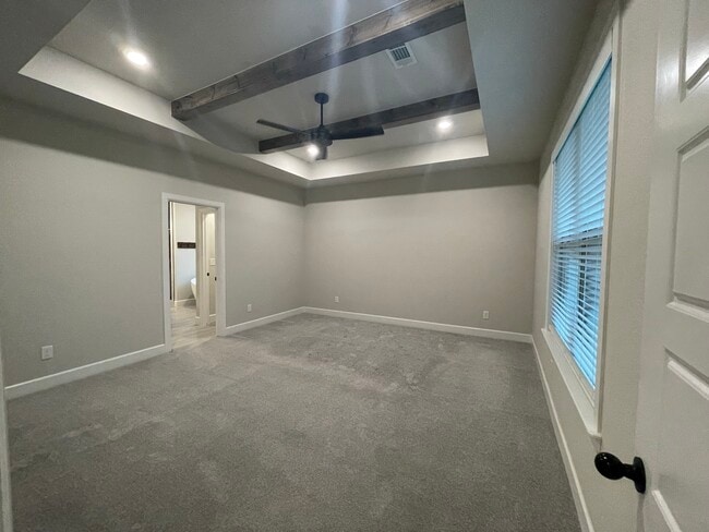 Building Photo - 1420 Florentine Rd