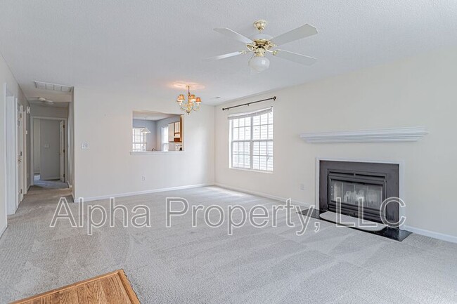 Photo - 7 Hammett Grove Lane Townhome