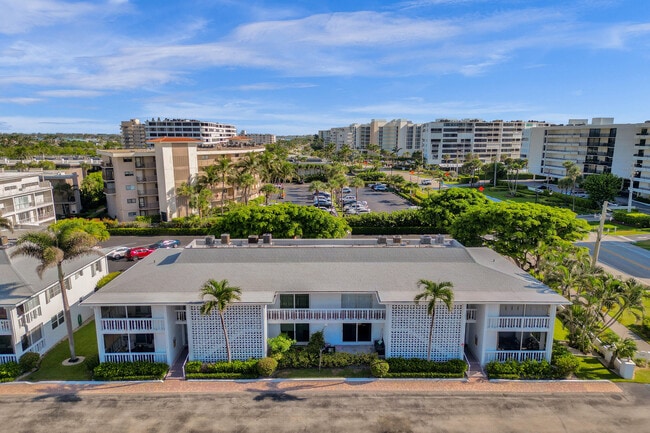 Building Photo - 4201 S Ocean Blvd