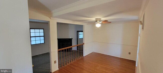 Building Photo - 2923 N Grove