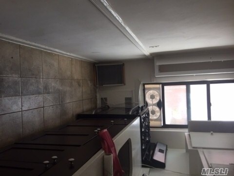 Foto del edificio - 143-20 37th Avenue
