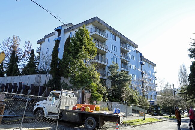 Portage Bay Apartments Seattle Wa Building Photo Portage Bay