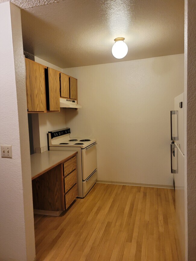 Building Photo - 18018 15th Ave NE