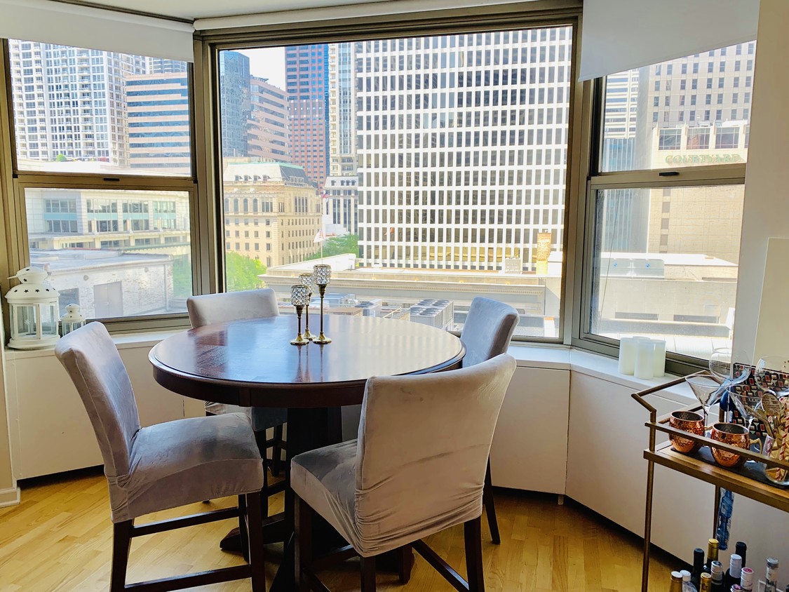 Primary Photo - 535 N Michigan Ave
