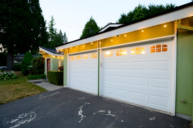 Photo - 9406 167th Ave NE House