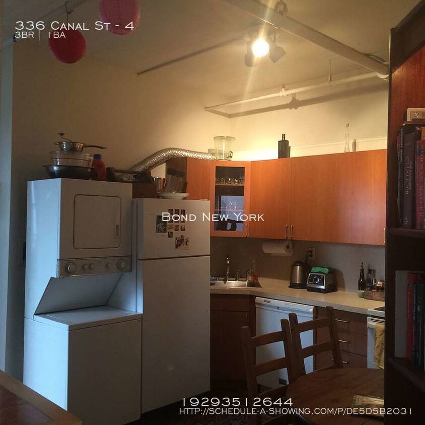 Building Photo - Soho/Tribeca apartment 3 bedroom!