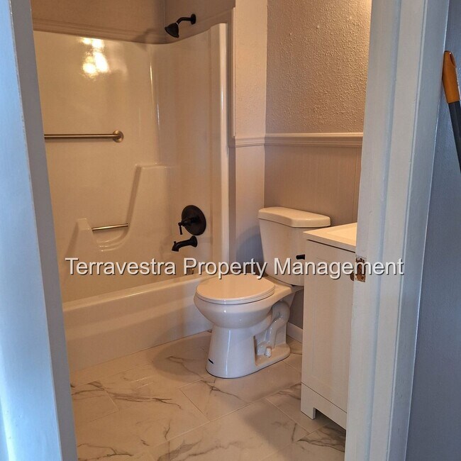 Foto del edificio - Rare Vineland 3 Bedroom Home. Eligible for...