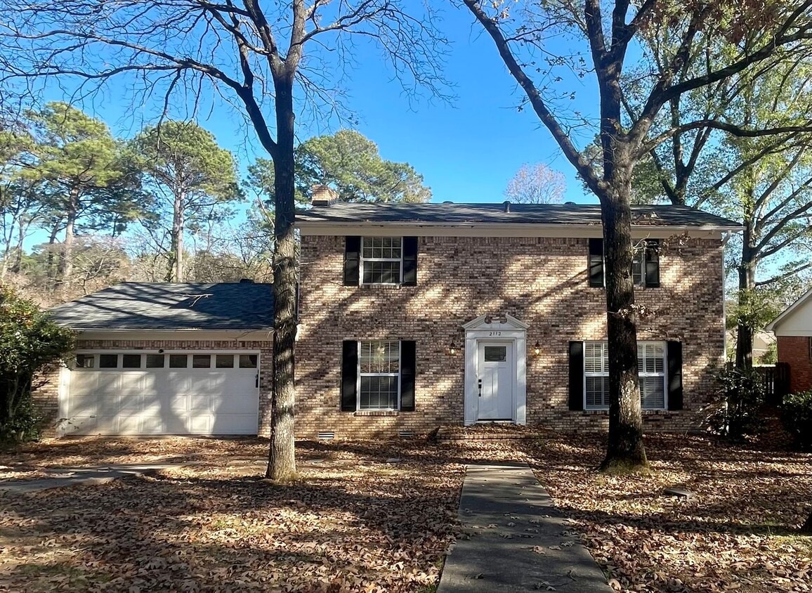 Foto principal - 2112 Clapboard Hill Rd