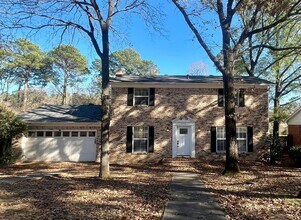 Building Photo - 2112 Clapboard Hill Rd