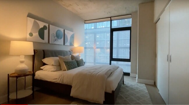 Foto del edificio - 225 S Sangamon St