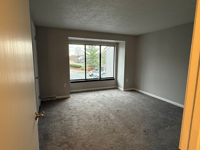 Foto del edificio - Moon Township Townhouse - 2 bedroom