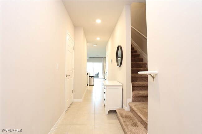 Foto del edificio - 15026 Wildflower Cir