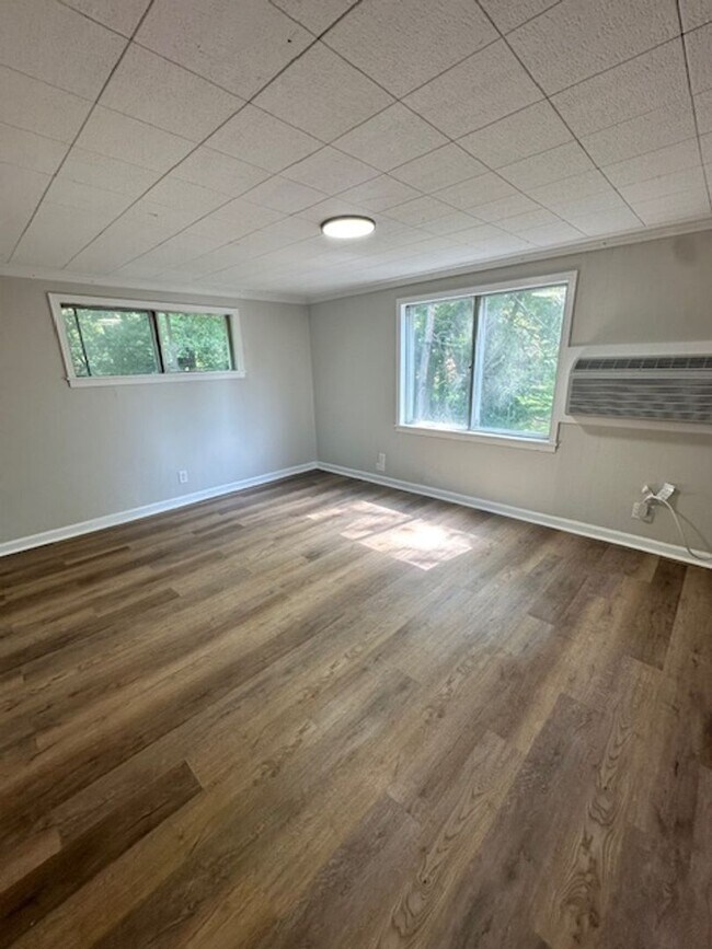 Foto del edificio - KY-150 Pembroke Oak Grove Rd