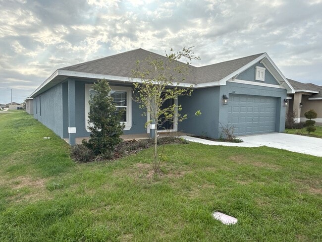 Foto del edificio - Truly Stunning 4-bedroom, 3-bathroom, 2 car garage in the beautiful new community of Villimar
