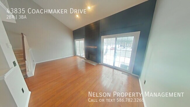 Foto del edificio - 43835 Coachmaker Dr