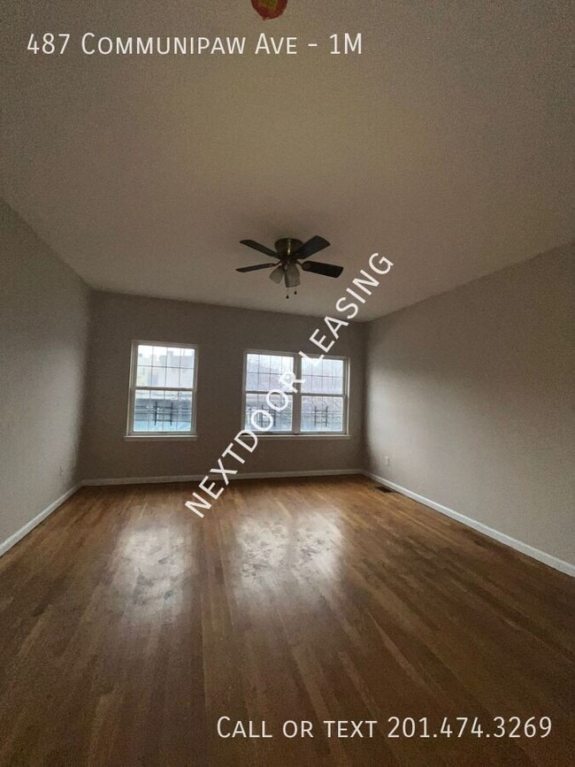 Foto del edificio - 487 Communipaw Ave