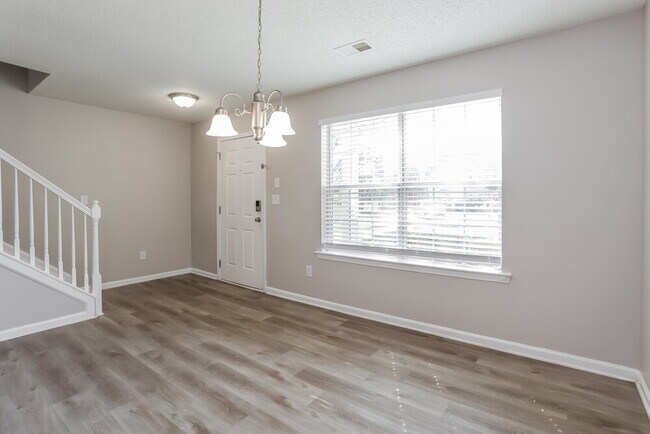 Foto del edificio - 701 Outlook Way