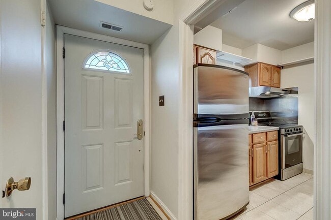 Building Photo - 14431 St Germain Dr