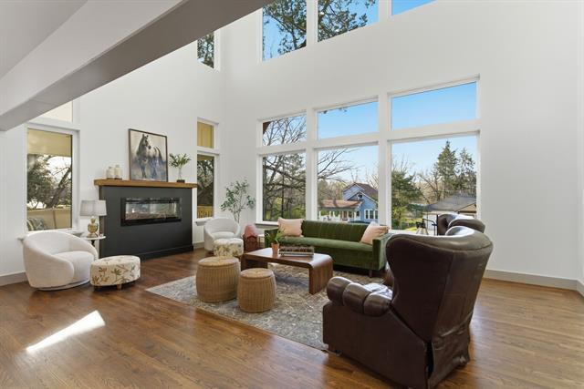 Foto del edificio - 819 Dubois St